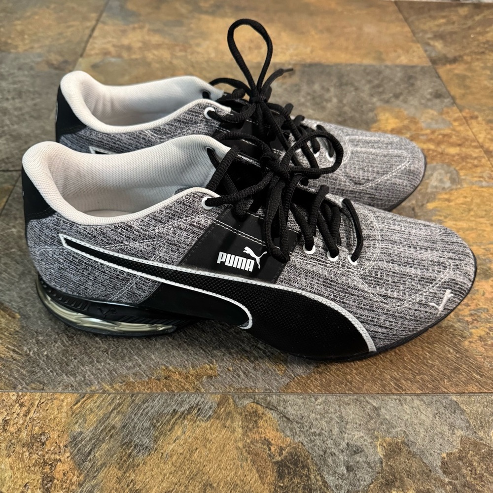 Puma Men's Gray and Black Athletic Shoes